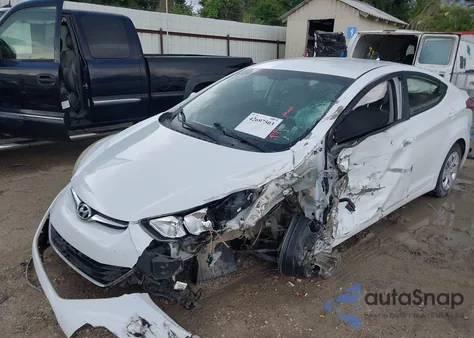 2016 Hyundai Elantra Se from USA, damaged, VIN 5NPDH4AE5GH719852